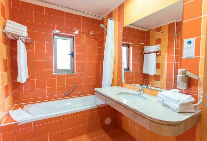 Апартаменты 1 Спальня Вид на Сад, Alfagar Apart