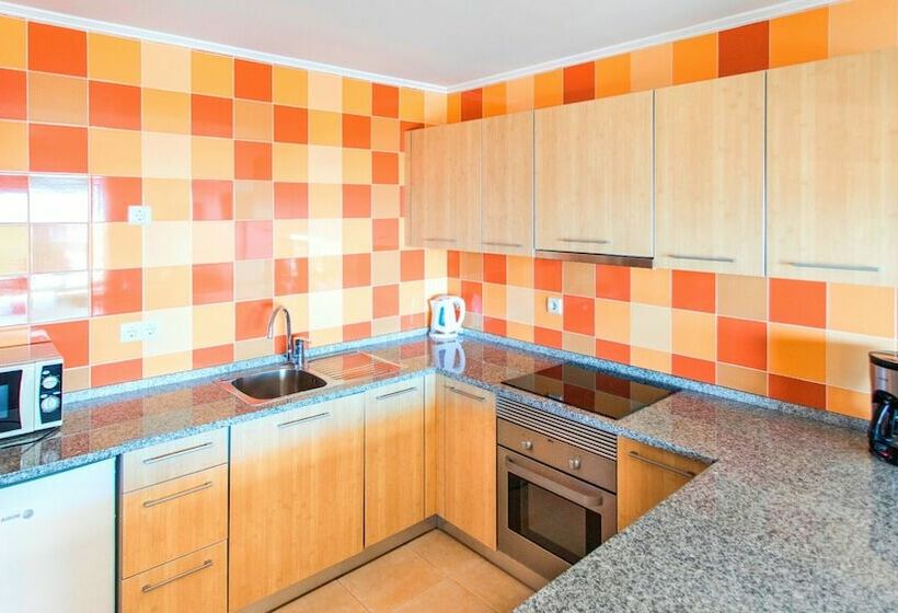 דירת 2 חדרי שינה עם נוף לגינה, Alfagar Apart