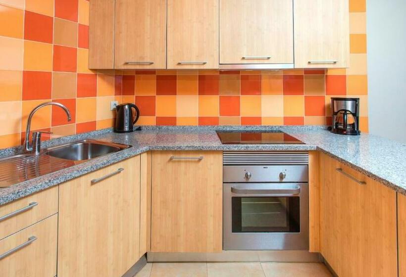 Апартаменты 2 Спальни Вид на Море, Alfagar Apart