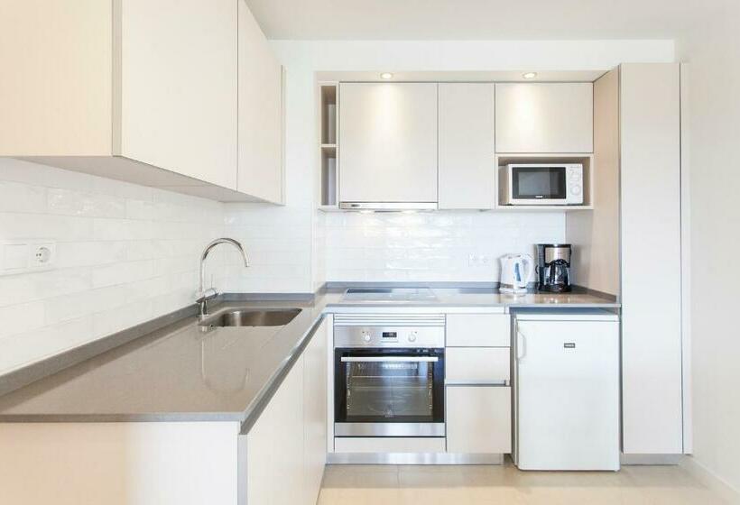 Apartamento Superior 2 Dormitórios, Alfagar Apart