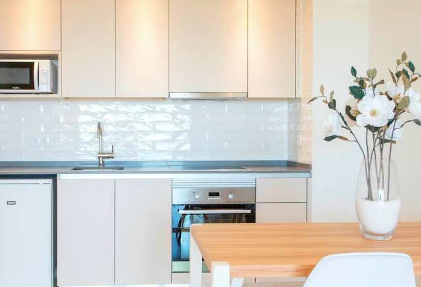 Апартаменты Prestige 1 Спальня, Alfagar Apart