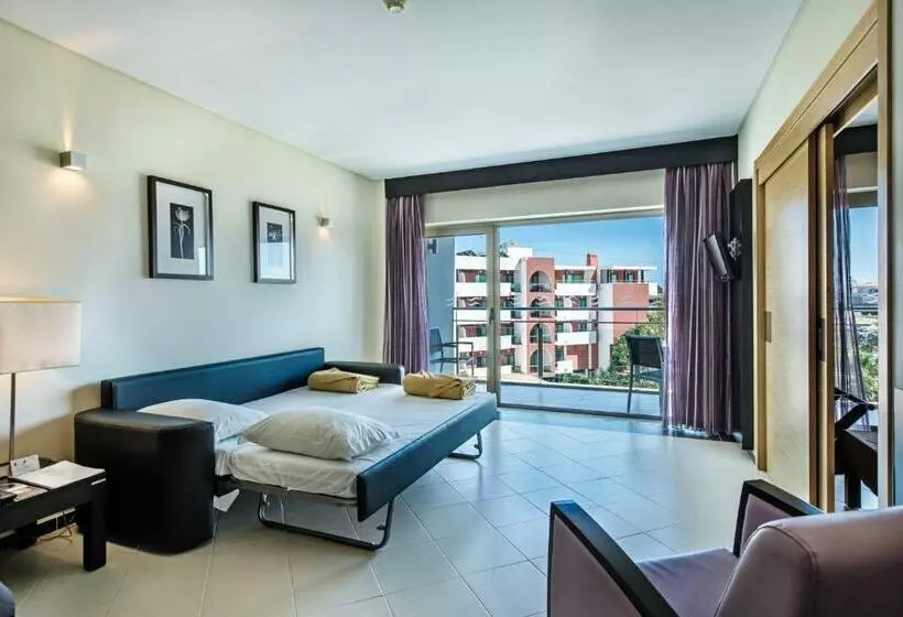 آپارتمان خانوادگی, Areias Village Beach Suite
