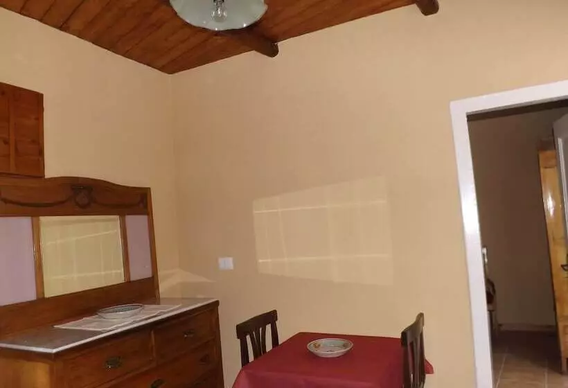 スタンダードルーム, Albergo Diffuso Borgo Santa Caterina Vintage