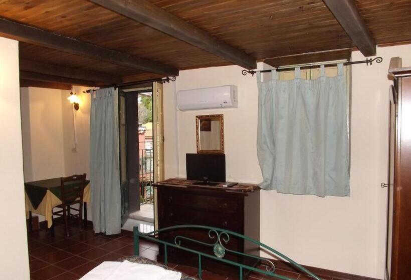 اتاق استاندارد, Albergo Diffuso Borgo Santa Caterina Vintage