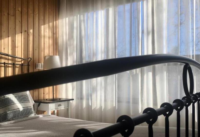 高级三人间, Md Modern Hotel   Jardines