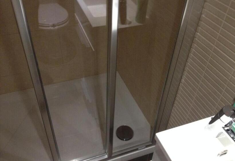 اتاق استاندارد یک نفره, Md Modern Hotel Jardines