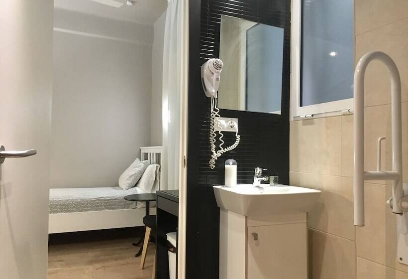 اتاق استاندارد یک نفره, Md Modern Hotel Jardines