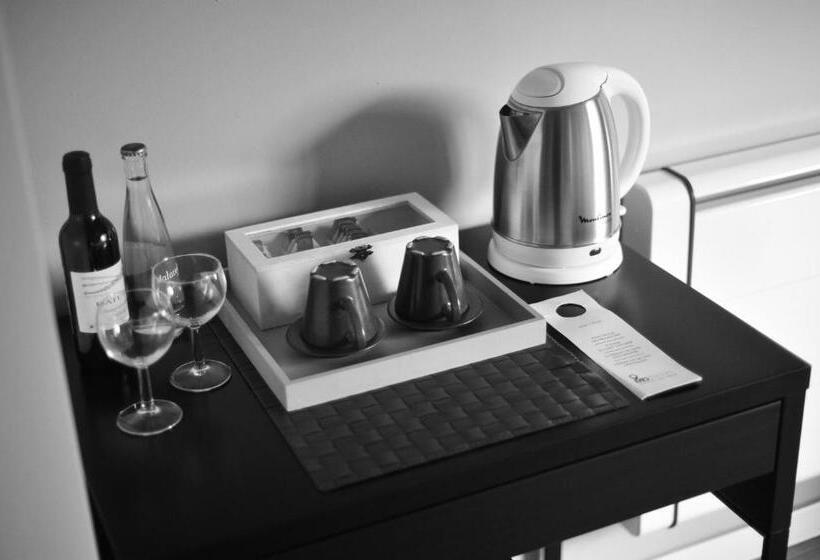 اتاق استاندارد یک نفره, Md Modern Hotel Jardines