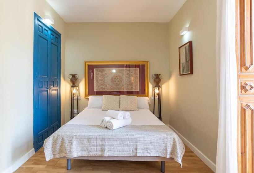 Quarto Superior, Albaicín   Auto Check In