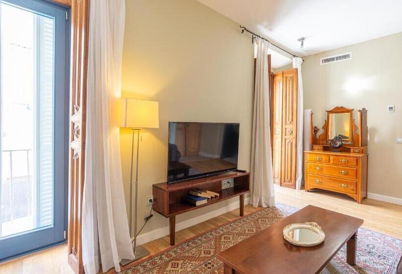 Quarto Superior, Albaicín   Auto Check In