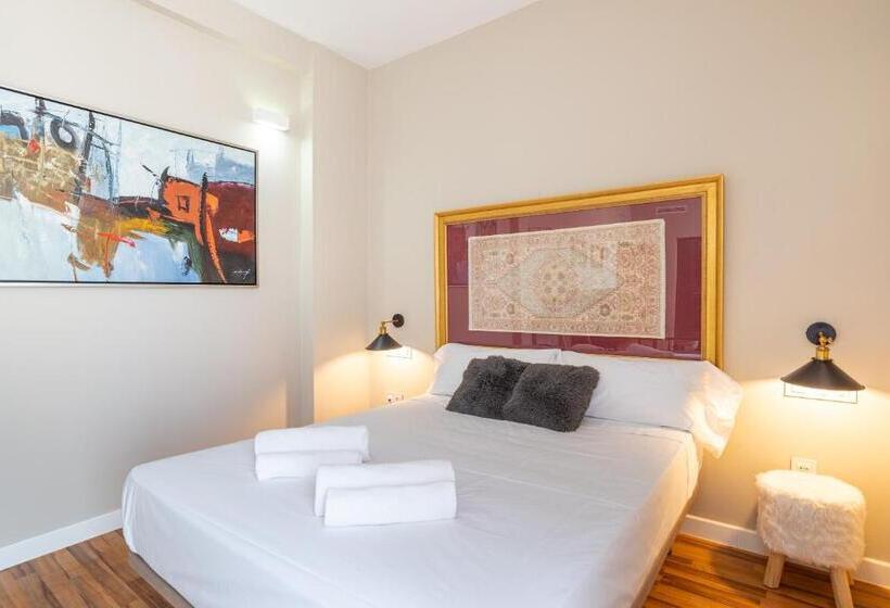 Quarto Superior, Albaicín   Auto Check In