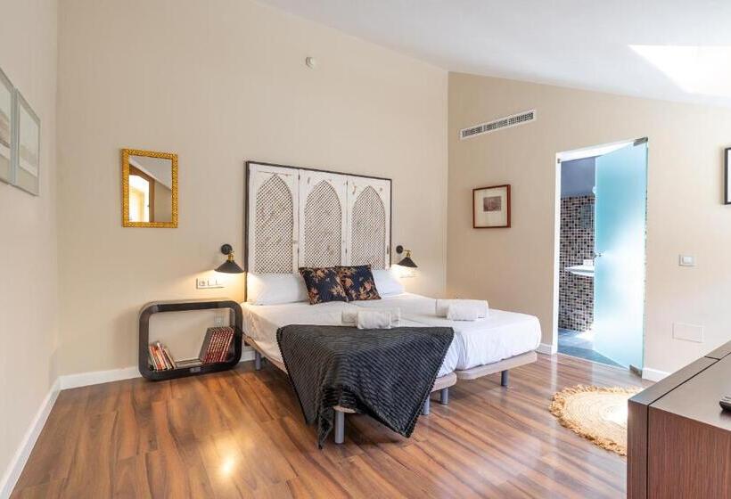 Quarto Estandar, Albaicín   Auto Check In