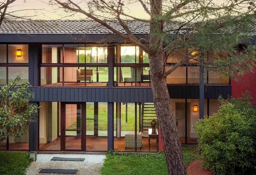 Номер Superior Нижний Этаж, Cabot Bordeaux Mgallery Collection