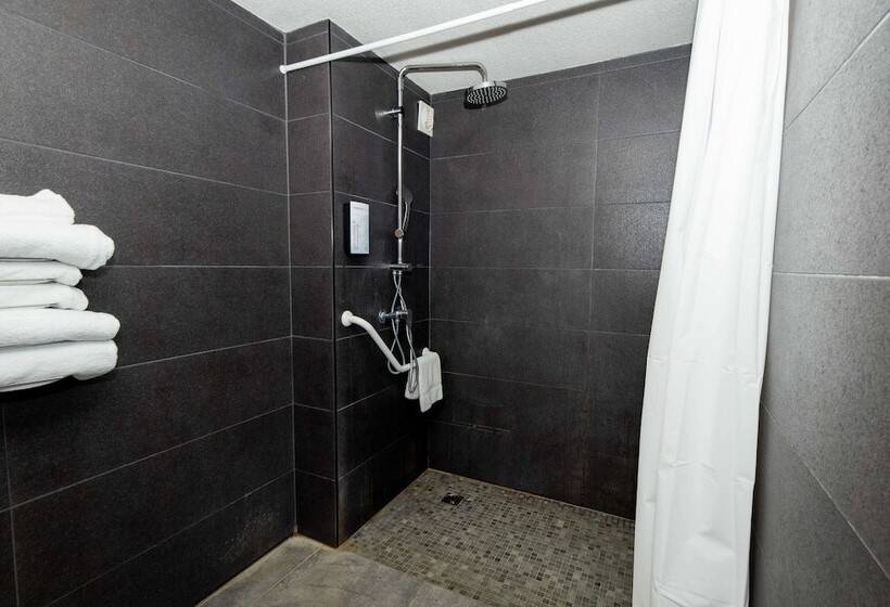 غرفة قياسية, Campanile Narbonne A9/a61