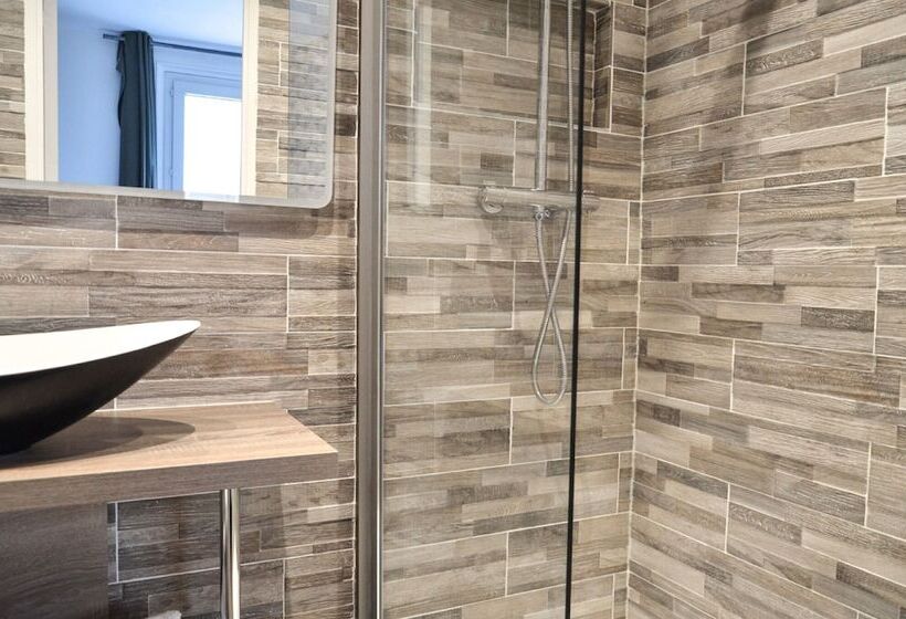 Camera Standard Individuale, De La Perdrix Rouge