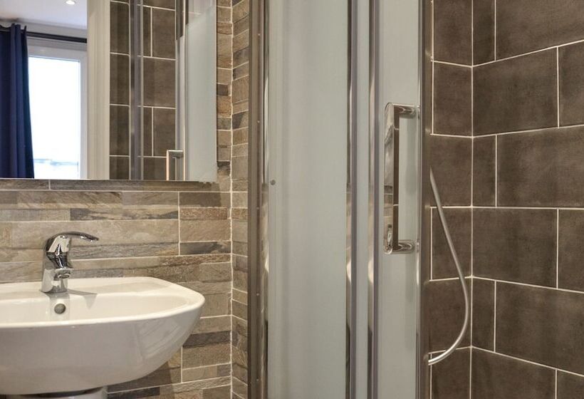 Camera Standard, De La Perdrix Rouge