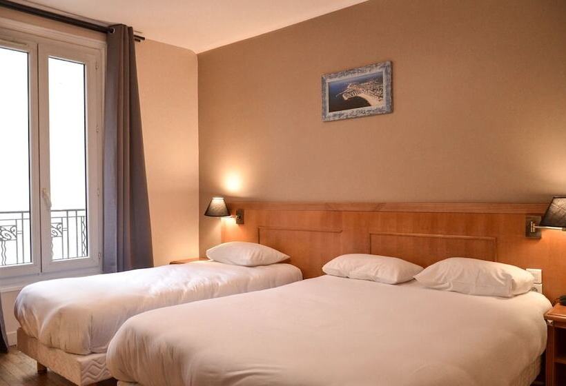 اتاق استاندارد سه نفره, De La Perdrix Rouge