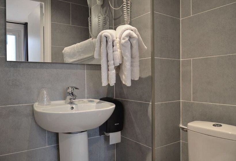 Camera Standard, De La Perdrix Rouge