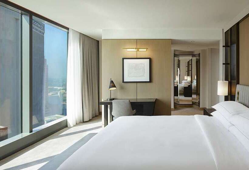 Люкс Кровать Кинг, Hilton Grand Vacations Club Parc Soleil Orlando