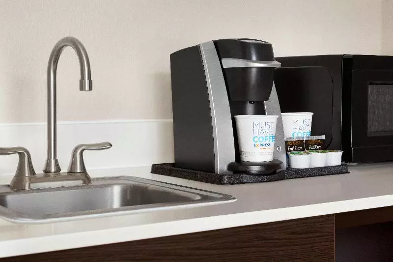 سوئیت برای معلولان, Holiday Inn Express Hotel & Suites San Antonio Nw Medical Area, An Ihg