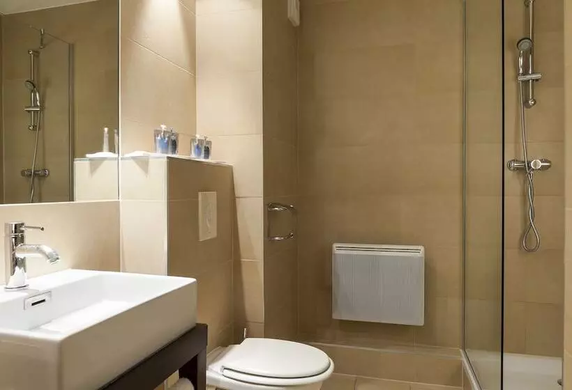 ダブルベッドスタンダードルーム, Holiday Inn   Strasbourg   Nord, An Ihg