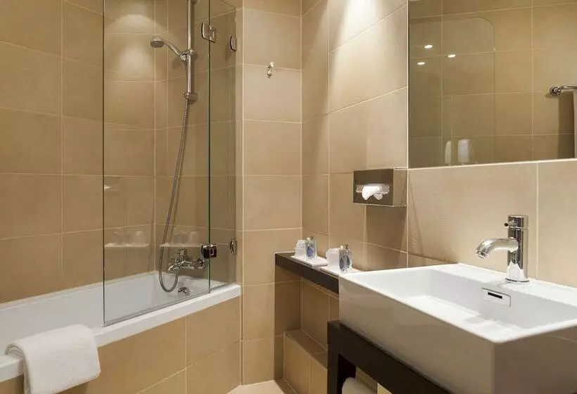 ダブルベッドスタンダードルーム, Holiday Inn   Strasbourg   Nord, An Ihg