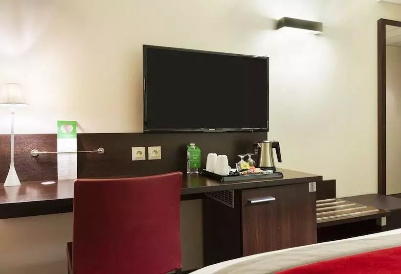 ダブルベッドスタンダードルーム, Holiday Inn   Strasbourg   Nord, An Ihg