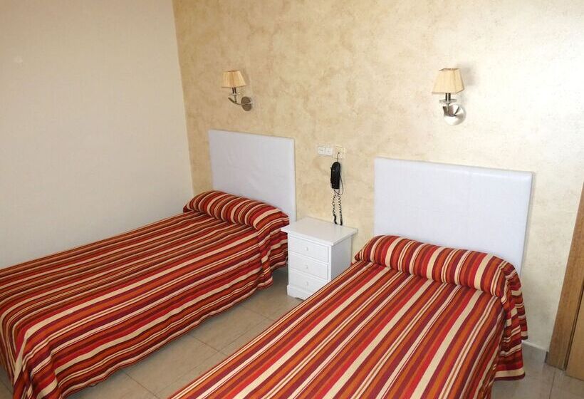 اتاق استاندارد, Hostal Sonia Granada