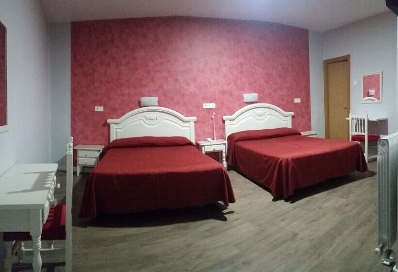 اتاق استاندارد سه نفره, Hostal Sonia Granada
