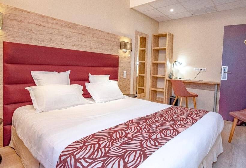 Номер Стандарт, Montaigne