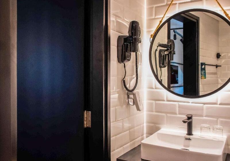 اتاق پرمیوم, Ibis Al Barsha