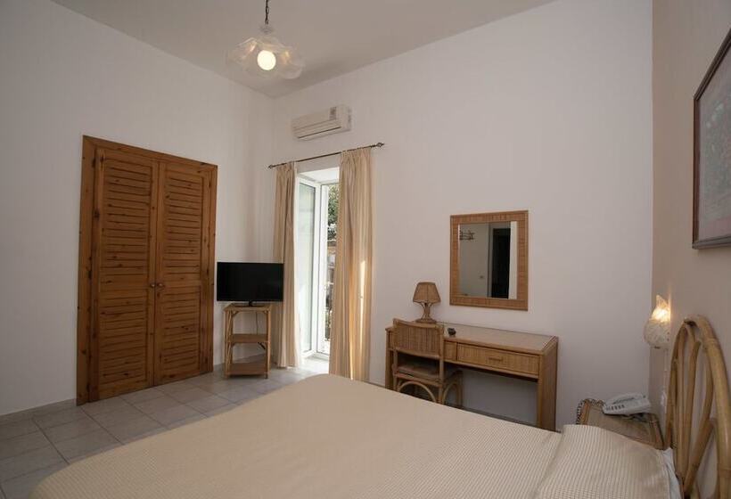 Quarto Triplo Estandar, Il Nespolo