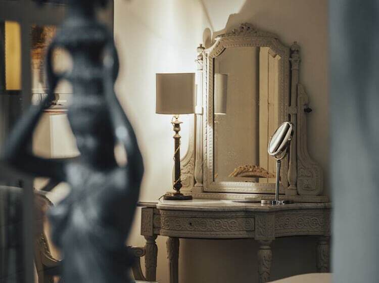 اتاق سوپریور, Jardins Secrets