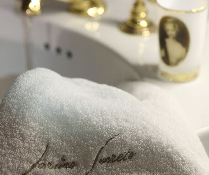 اتاق سوپریور, Jardins Secrets