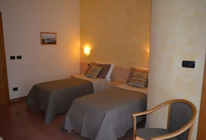 スタンダードルーム, Albergo La Collina