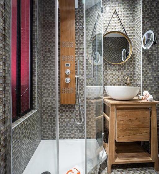 スタンダードシングルルーム, Le Temple De Jeanne