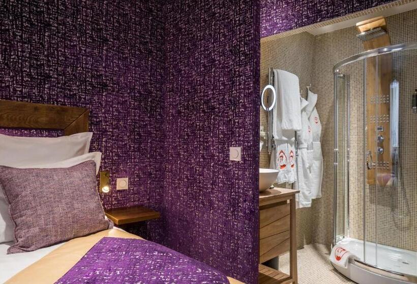 クラシックルーム, Le Temple De Jeanne