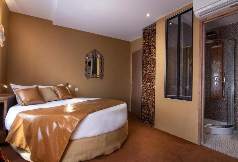 スタンダードルーム, Le Temple De Jeanne