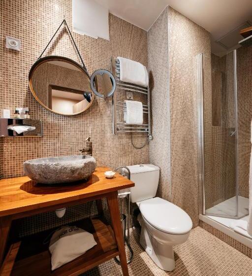 スタンダードシングルルーム, Le Temple De Jeanne