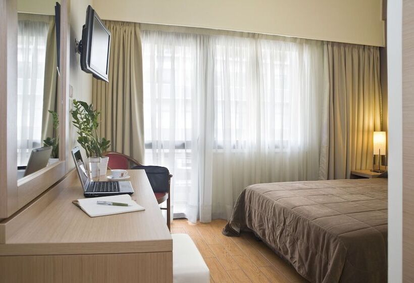 スタンダードシングルルーム, Parnon