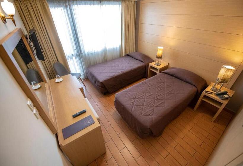 スタンダードルーム, Parnon