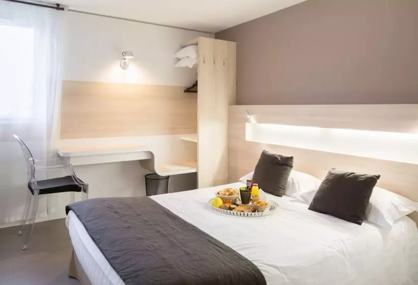 スタンダードルーム, Restaurant L Eskemm St Brieuctregueux