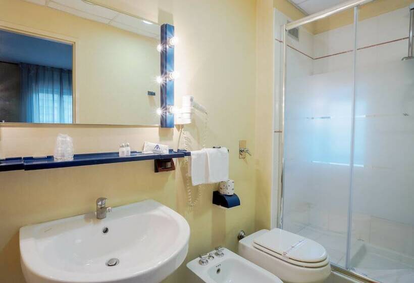 标准三人间, Torreata Hotel & Residence