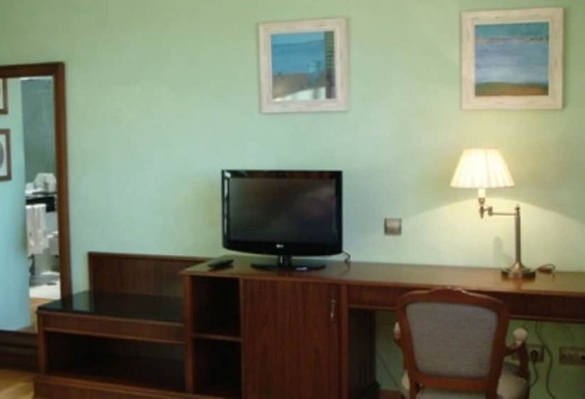 اتاق کلاسیک, Torremilanos