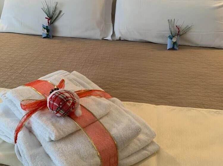 اتاق استاندارد سه نفره, Venere