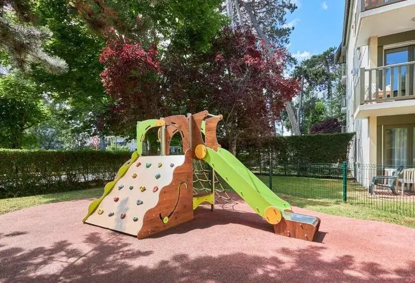 استودیو استاندارد با تراس, Residence Pierre & Vacances Les Embruns