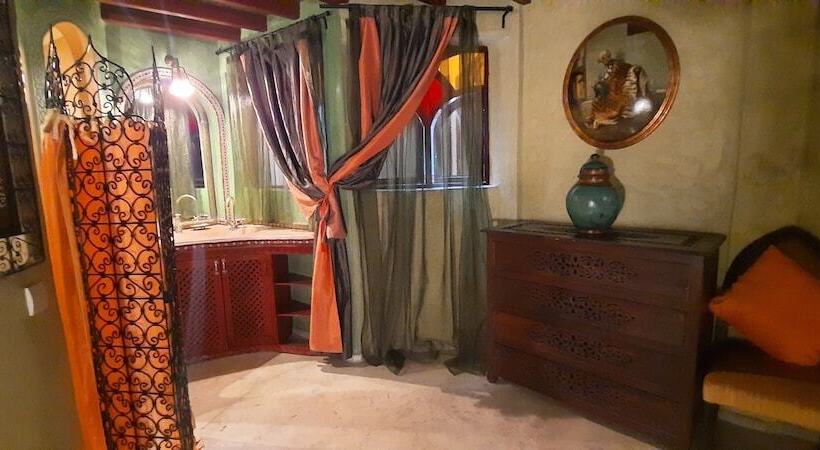 Suite, Riad Lorsya