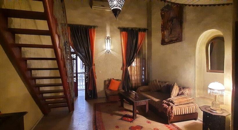 Suite, Riad Lorsya