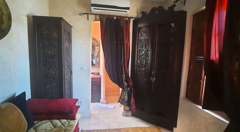 Standard Room, Riad Lorsya