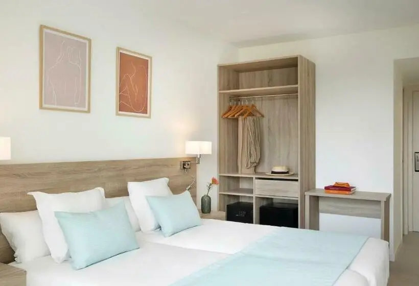 プールビュースタンダードルーム, Aparthotel Marina Drach